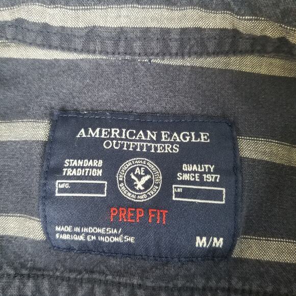 American Eagle Outfitters Blue Gray Striped Prep Fit Button Down Shirt Medium - Picture 3 of 4